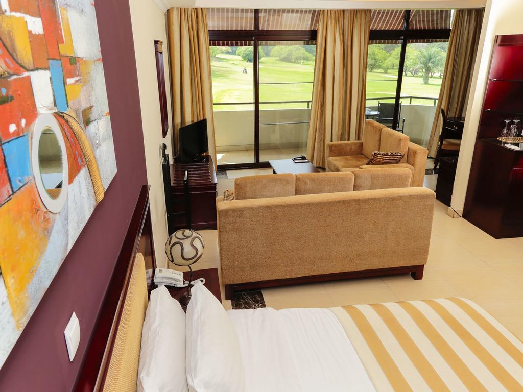 Roca Golf Hotel Бужумбура Номер фото